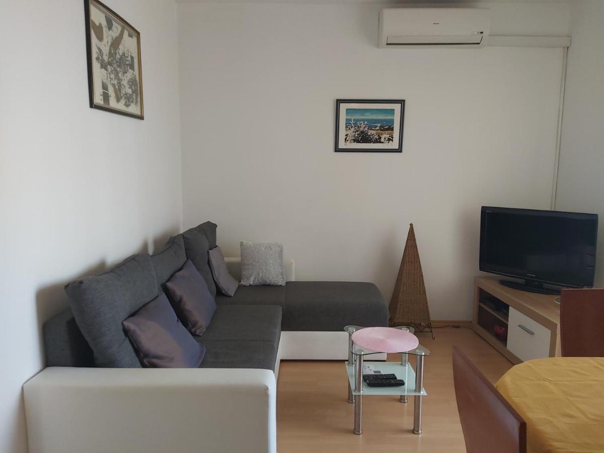 Apartment Mirela Zadar Exterior photo